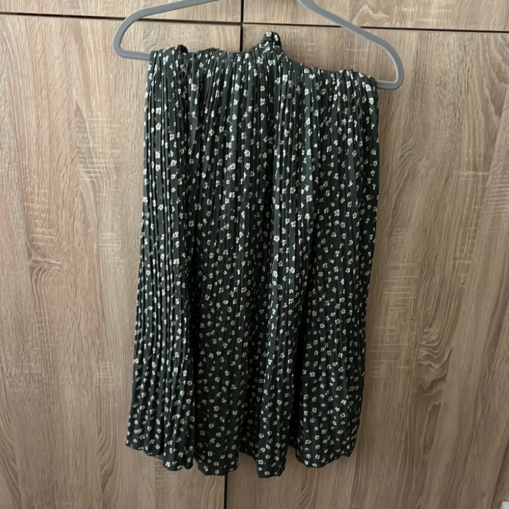 Floral green silk skirt